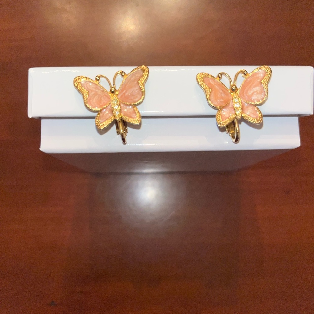 Vintage Butterfly Clip On Earrings Gold With Peach Toned Enamel